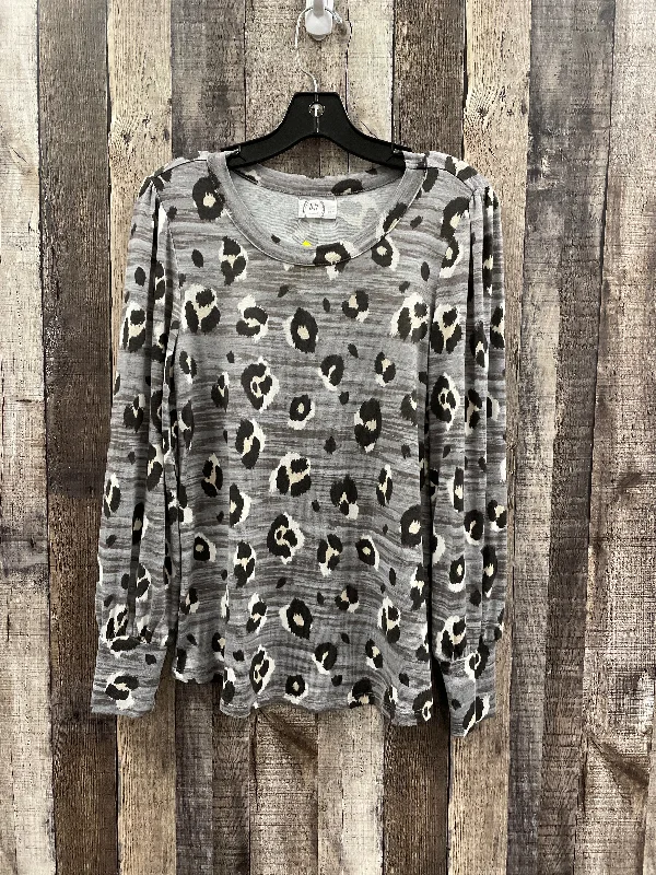 Tunic Long Sleeve By Tickled Teal In Animal Print, Size: S